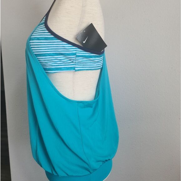 NIKE WORKOUT WOMAN'S TOP - Picture 2 of 13